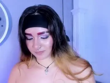 Chaturbate Watch Live Sex Cams of shanntal__