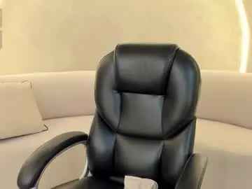 Chaturbate Live Sex Cam of ambarjames_