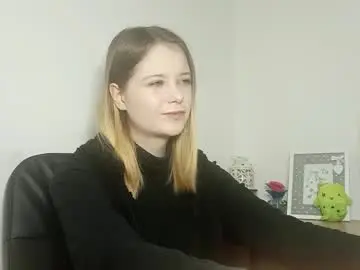 Chaturbate Watch Live Sex Cams of lydiasunny