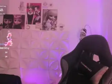 Chaturbate Live Sex of juliethmosss