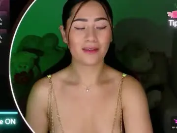 Chaturbate Free Live Porn of evelyn_ch_