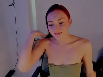 Chaturbate Best live sex cam show of gia_white01