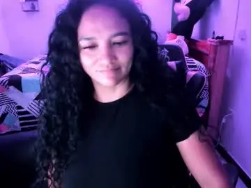 Chaturbate Free Porn Cam of rayza_mature_