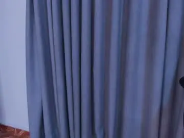 Chaturbate Free Live Porn of ririibrunette__