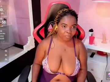 Chaturbate Live Sex Cam of saradunss