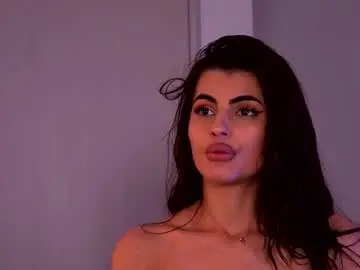 Chaturbate Free Live Porn of yasminaluna