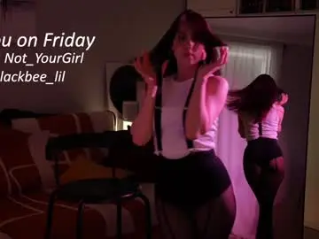 Chaturbate Sex Cam of _blackbee_