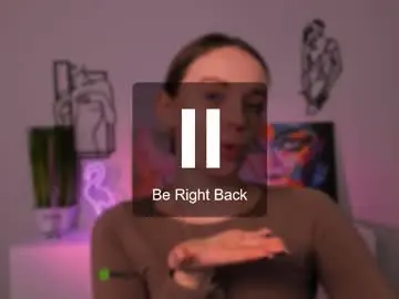 Chaturbate Live Sex Cam of berry_vibe