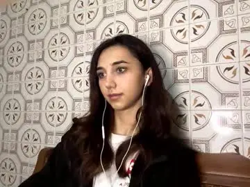 Chaturbate Free Live Porn of lilihalvorsen