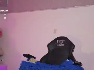 Chaturbate Nude Webcam of laylafoxy_tay