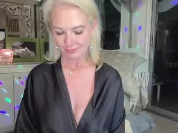 Chaturbate Private Sex Chat of gl1tter_barbie