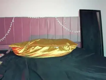 Chaturbate Adult Webcams of isabela_latingirl