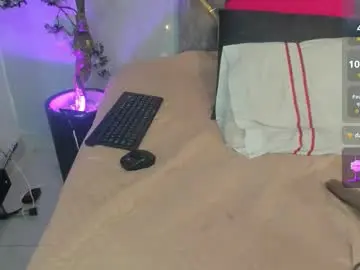 Chaturbate Best live sex cam show of haileystonei