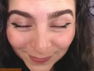 Chaturbate Live Sex Cam of marceline_uu