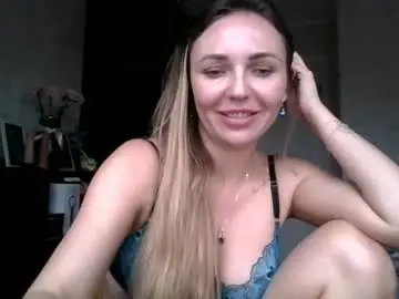 Chaturbate Live Sex of angelinalove28