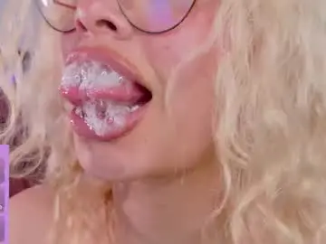 Chaturbate Watch Live Sex Cams of haelycute