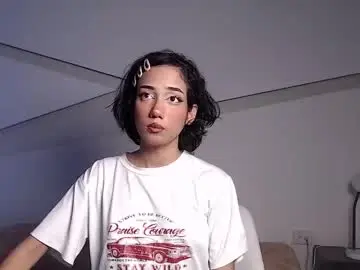 Chaturbate Live Sex Cam of hot_little_bunny