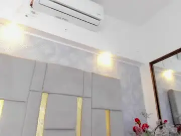 Chaturbate Sex Chat of milasaenz1