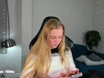 Chaturbate Nude Webcam of barbie_lis