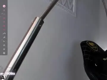 Chaturbate Nude Webcam of barbie_lis