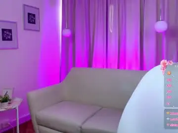 Chaturbate Watch Live Sex Cams of rousee_v