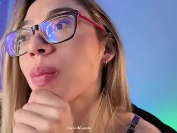 Chaturbate Live Porn of carolblonde