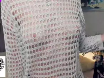 Chaturbate Best live sex cam show of moonperedz