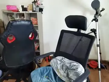 Chaturbate Live Sex Cam of vellarossa