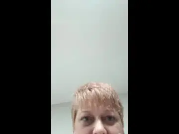 Chaturbate Sex Cam of summerdivine69