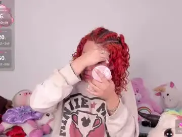 Chaturbate Live Sex Cam of yunahott_