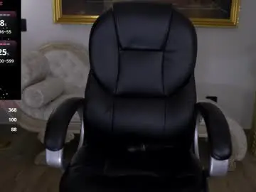 Chaturbate Live Sex Cam of ariana_cruz1