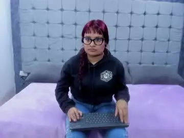 Chaturbate Live Porn of maddy_blaze