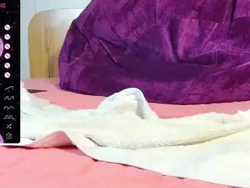 Chaturbate Free Live Porn of giakreed