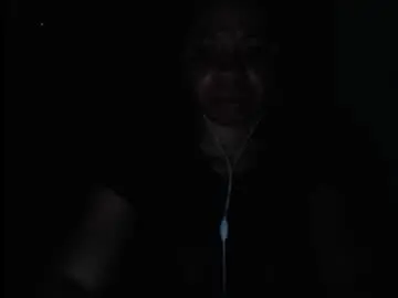 Chaturbate Live Sex Cam of cum_chocochata