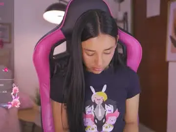 Chaturbate Live Sex Cam of hade_collinss