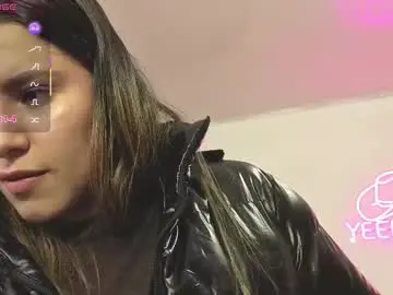 Chaturbate Live Sex Cam of saaya_tay