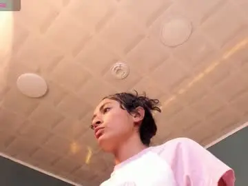 Chaturbate Sex Chat of cinna_roux_