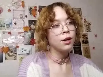 Chaturbate Nude Webcam of shy_kiss_twinkle_bloop