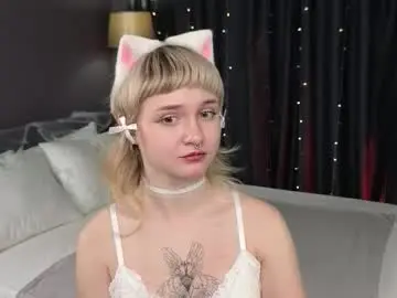 Chaturbate Adult Video Chat of tori_cutie