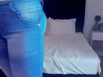 Chaturbate Free Live Porn of miila_ruiz