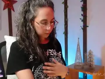 Chaturbate Live Sex of brie_cheese1