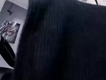 Chaturbate Nude Webcam of aleesha_cameron02