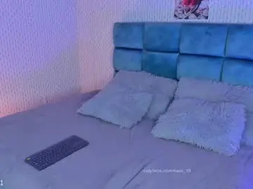 Chaturbate Adult Video Chat of karoline_jones_