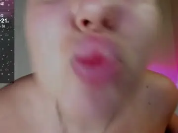 Chaturbate Adult Video Chat of ronnie__g