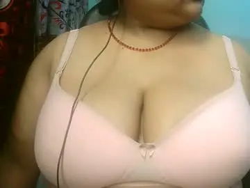 Chaturbate Nude Webcam of dipa2345