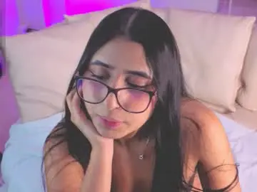 Chaturbate Watch Live Sex Cams of kiim__samanta