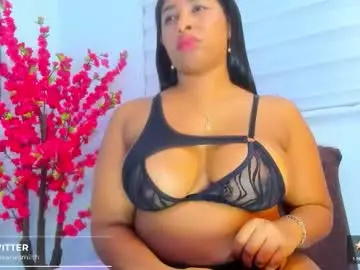 Chaturbate Best live sex cam show of roxanasmiith