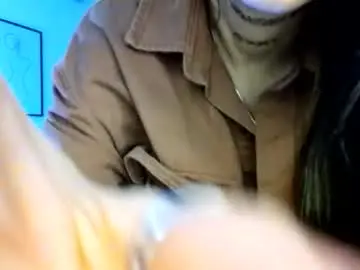 Chaturbate Live Sex Cam of fallen_angel999888