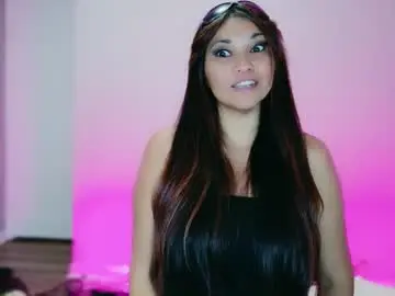 Chaturbate Live Sex of divinelynn