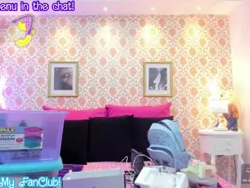 Chaturbate Watch Live Sex Cams of saraavila_